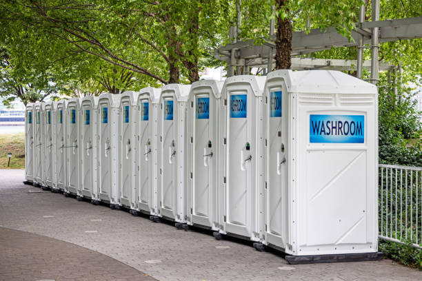 Best High-end porta potty rental  in Clive, IA