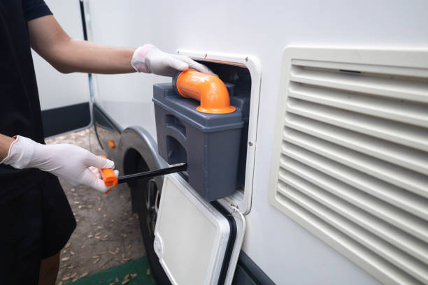 Best Best portable toilet rental  in Clive, IA